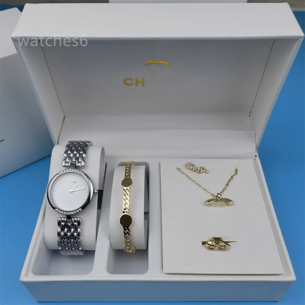 Luxury Women's Bracelet Watch – Elegant & Timeless Design