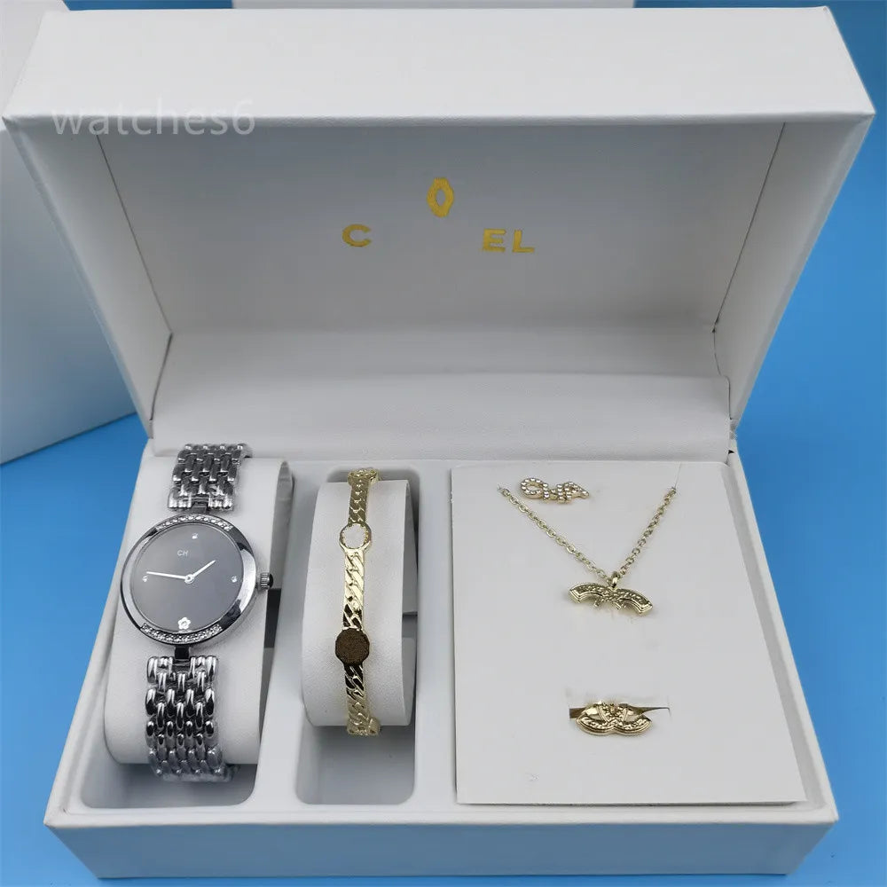 Luxury Women's Bracelet Watch – Elegant & Timeless Design